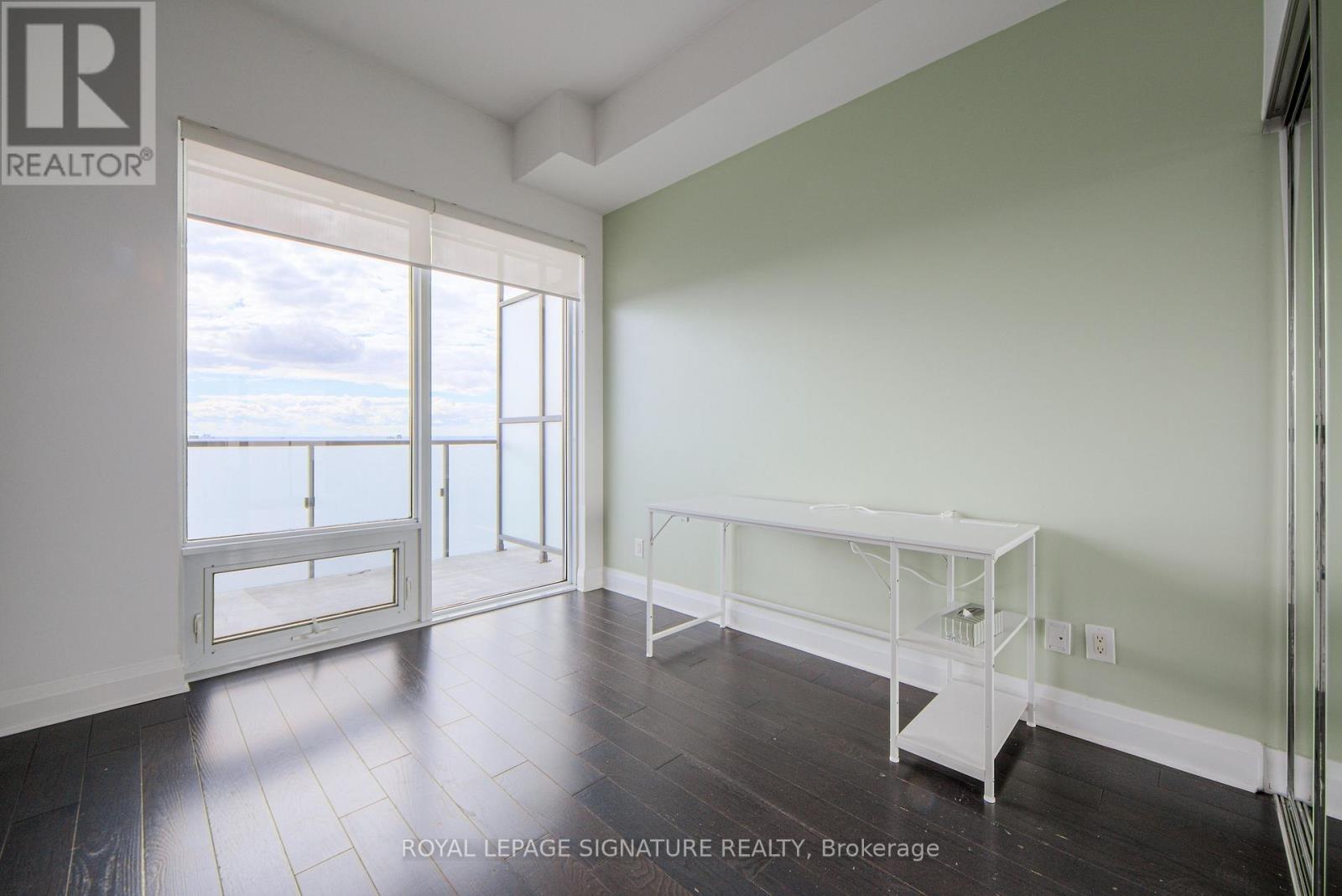 Photo 15 of 3702 65 St Mary Street, Toronto ON