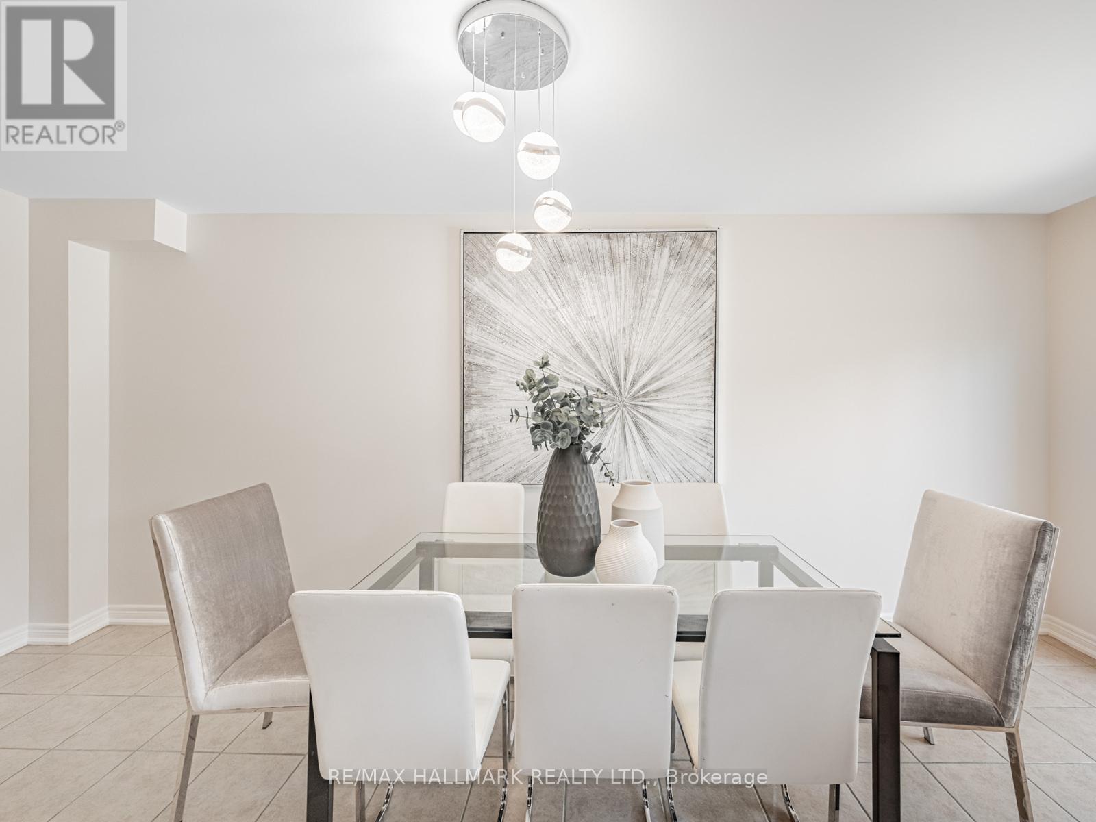 Photo 16 of 6630 Blackheath Ridge, Mississauga ON