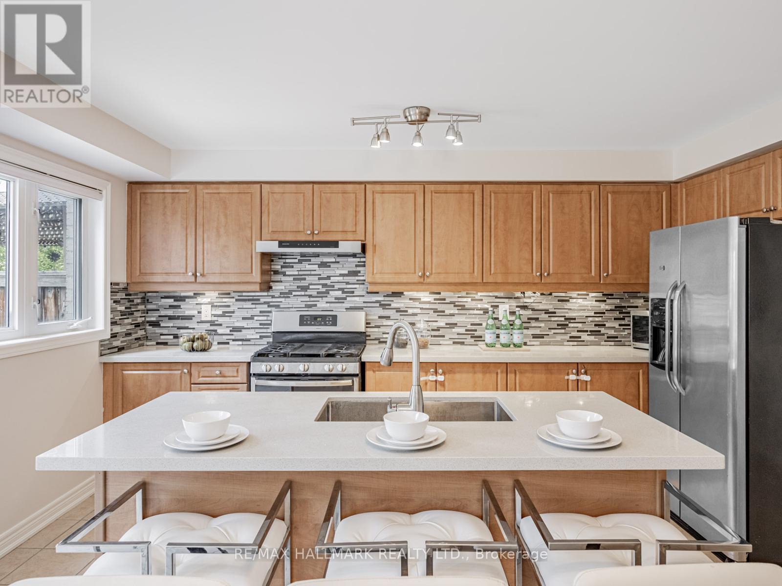 Photo 7 of 6630 Blackheath Ridge, Mississauga ON