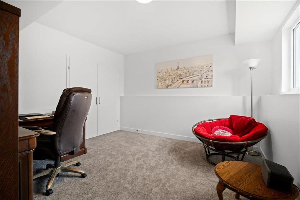 Photo 16 of 31 Prestwick Street, Niverville MB