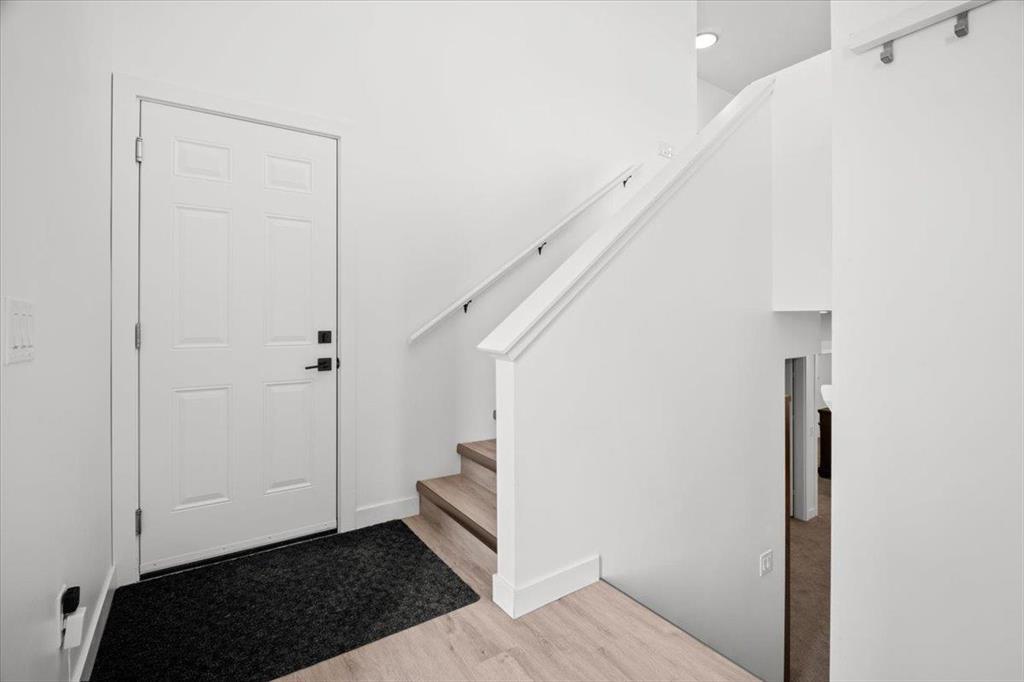 Photo 34 of 31 Prestwick Street, Niverville MB