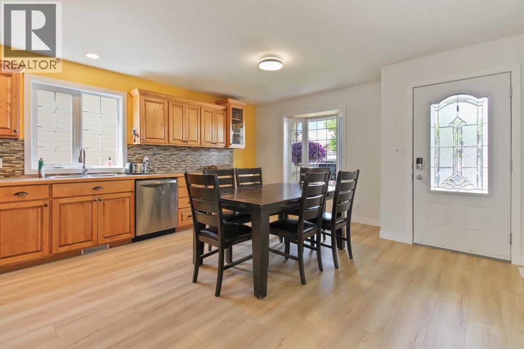 Photo 31 of 703 Northridge Avenue, Picture Butte AB