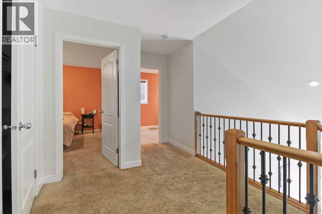Photo 11 of 703 Northridge Avenue, Picture Butte AB