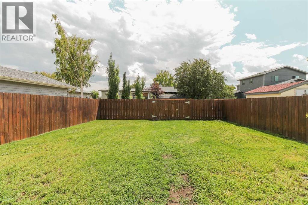 Photo 42 of 703 Northridge Avenue, Picture Butte AB