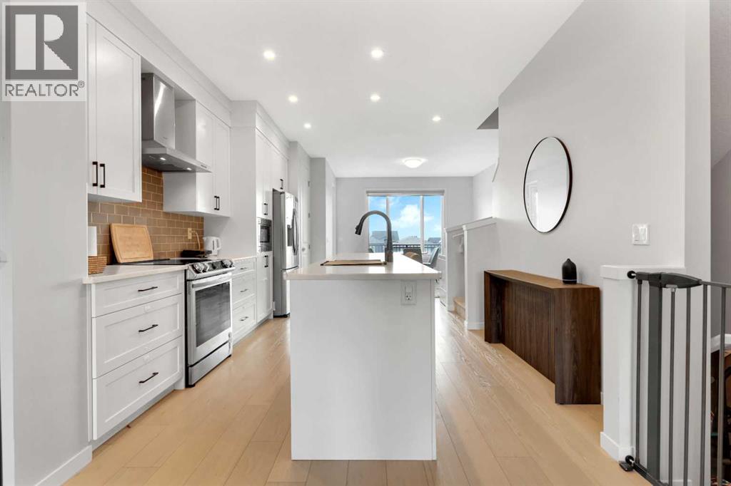 Photo 25 of 222 Aquila Drive Nw, Calgary AB