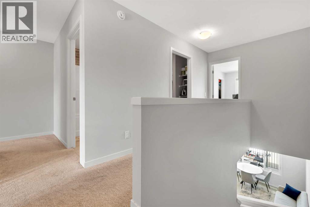 Photo 20 of 222 Aquila Drive Nw, Calgary AB
