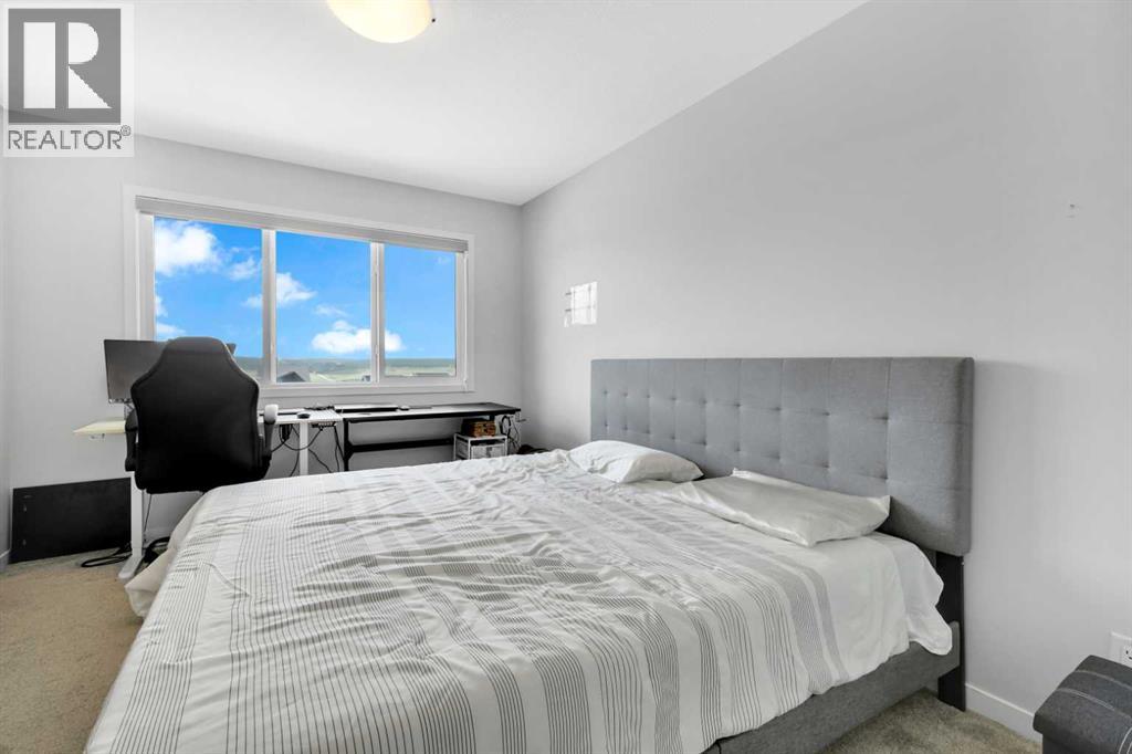 Photo 27 of 222 Aquila Drive Nw, Calgary AB