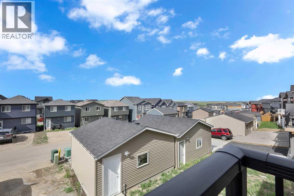Photo 19 of 222 Aquila Drive Nw, Calgary AB