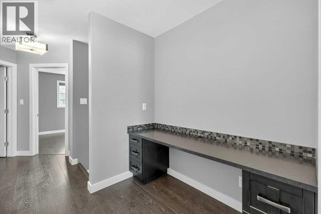 Photo 9 of 28 Richfield Crescent, Sylvan Lake AB