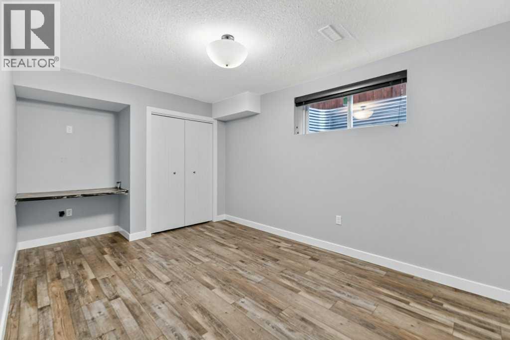 Photo 13 of 28 Richfield Crescent, Sylvan Lake AB