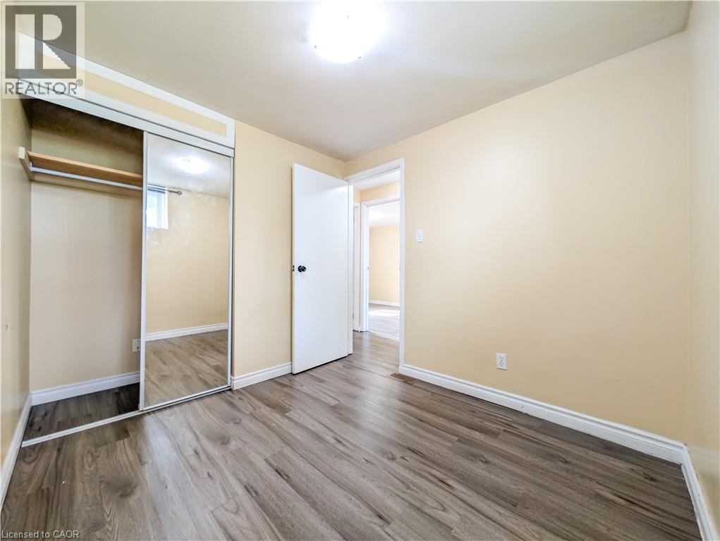 Photo 9 of 230 Linden Drive, Cambridge ON