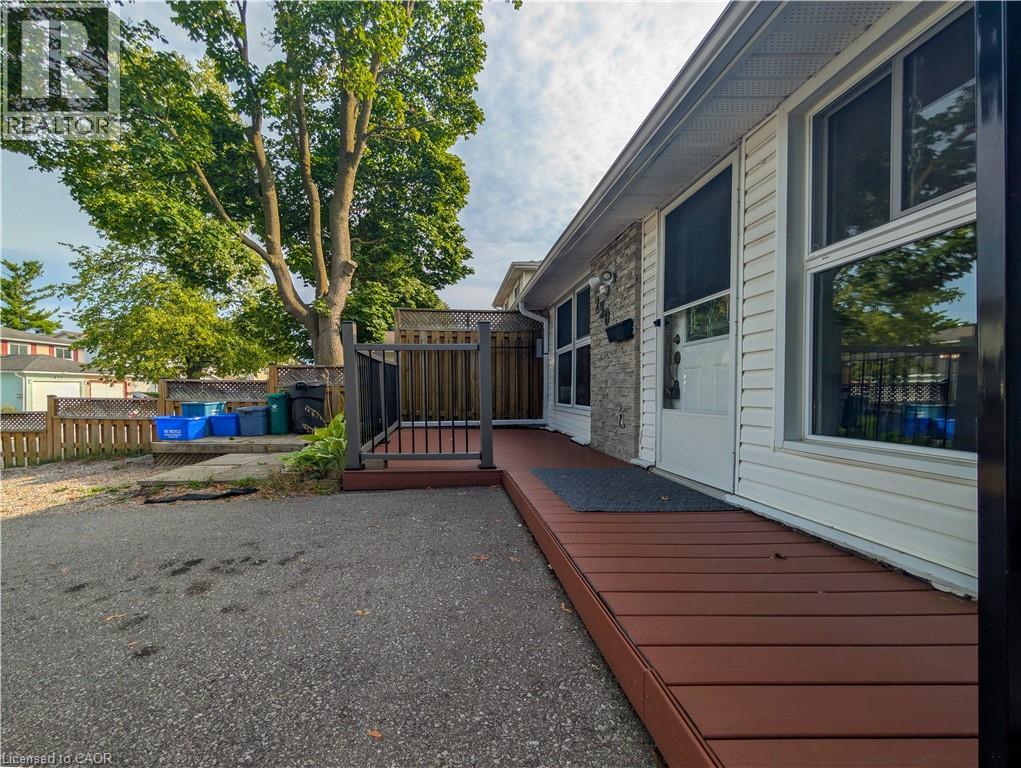 Photo 32 of 230 Linden Drive, Cambridge ON