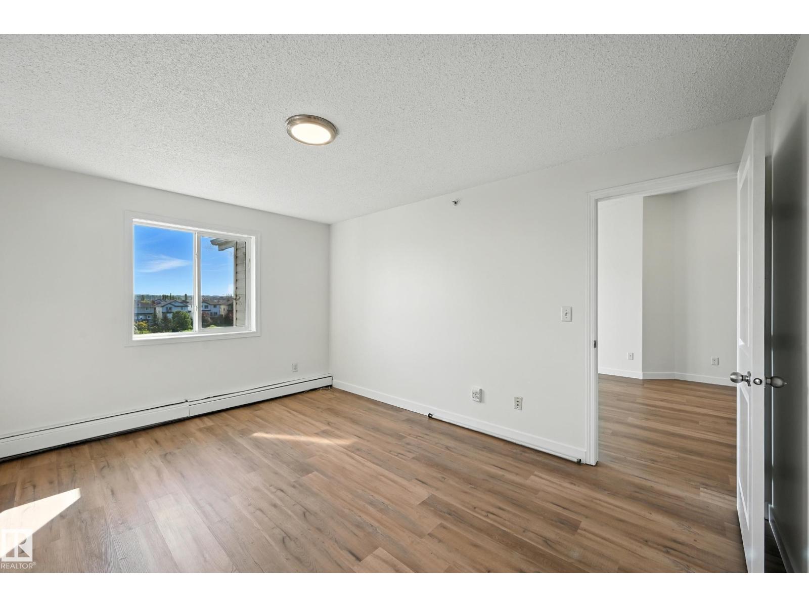 Photo 3 of 417 245 Edwards Dr Sw, Edmonton AB