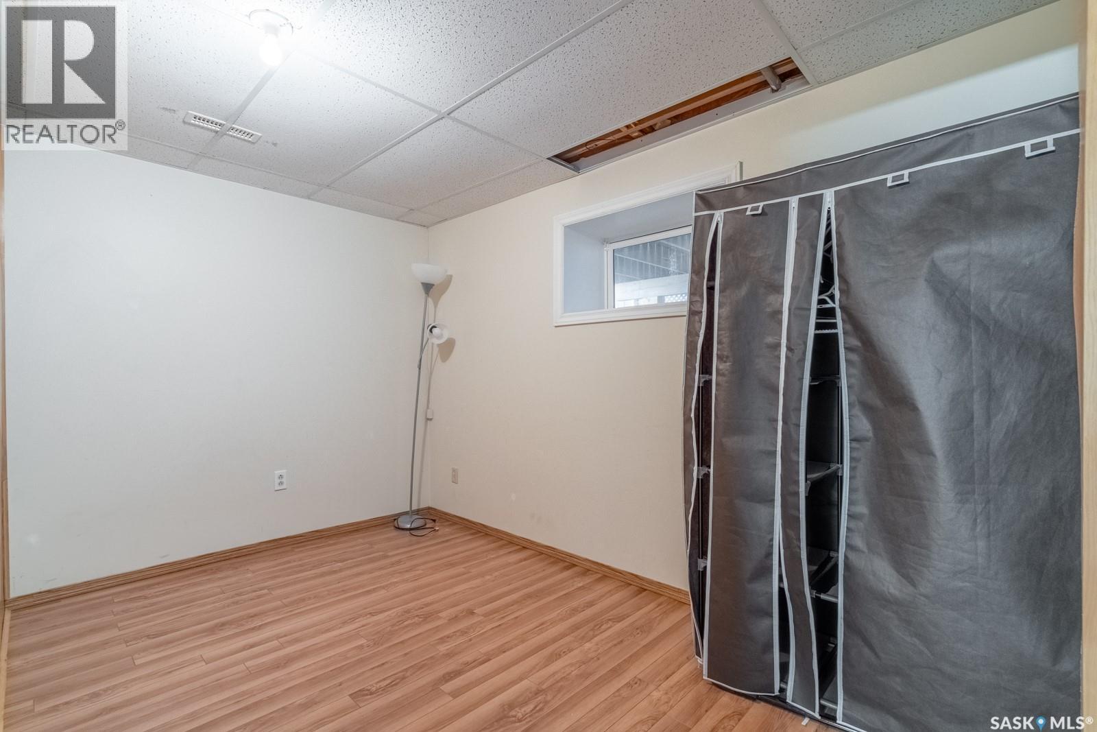 Photo 8 of 3123 Jenkins Drive E, Regina SK
