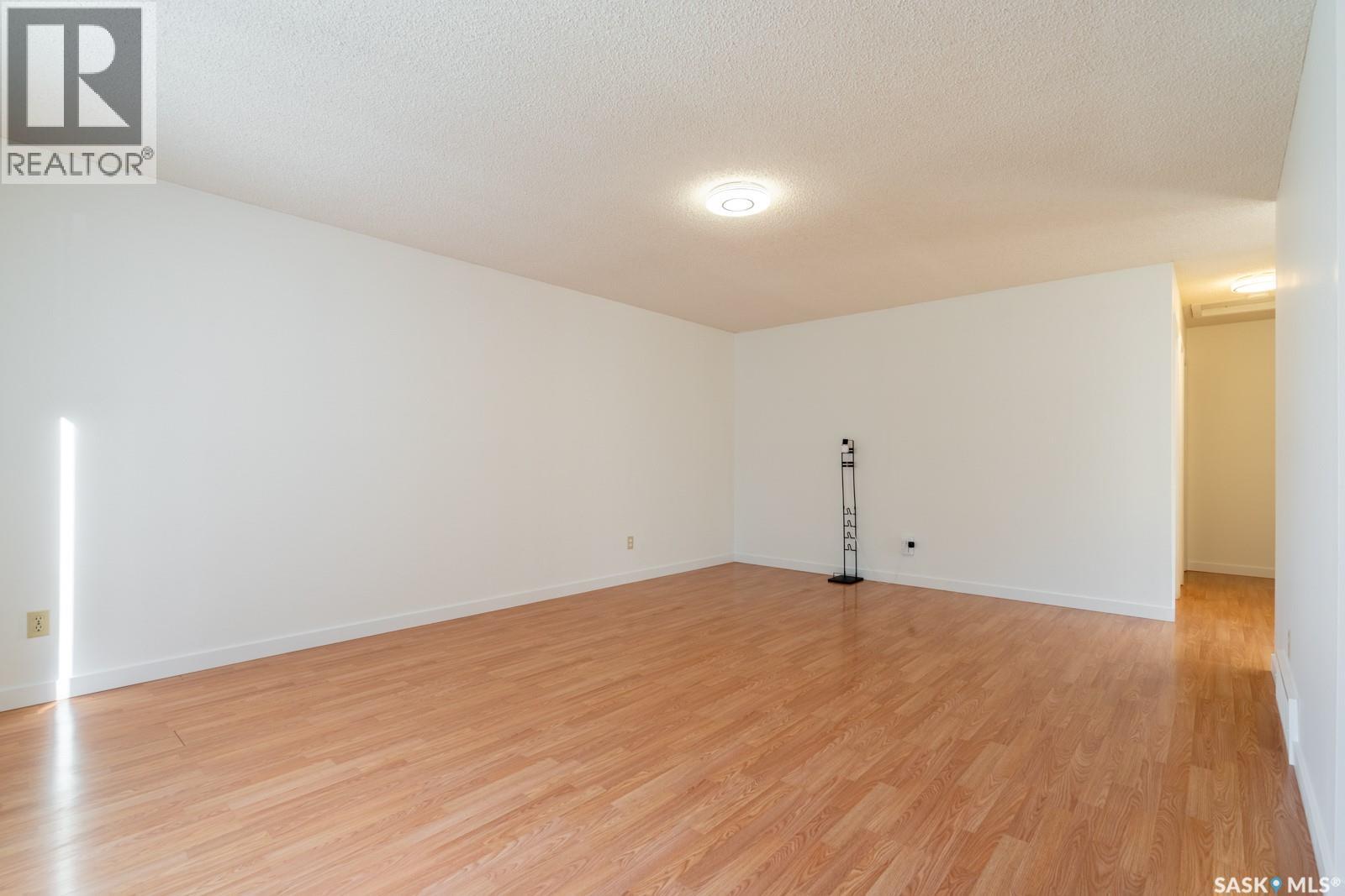 Photo 29 of 3123 Jenkins Drive E, Regina SK