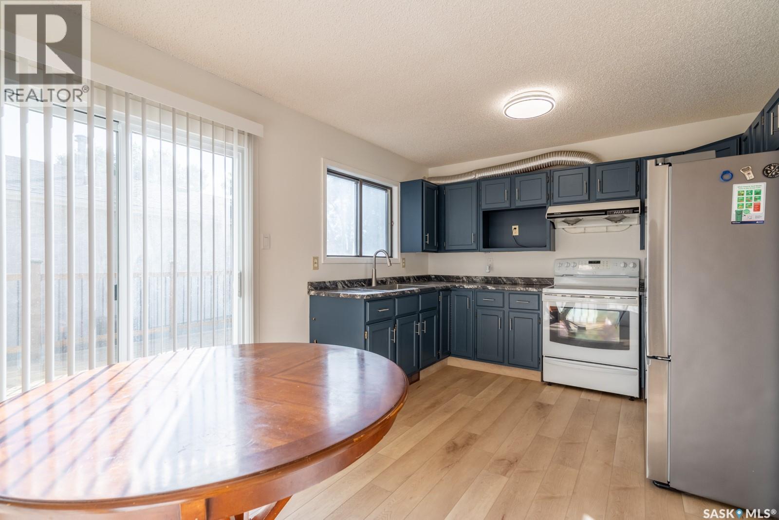 Photo 30 of 3123 Jenkins Drive E, Regina SK