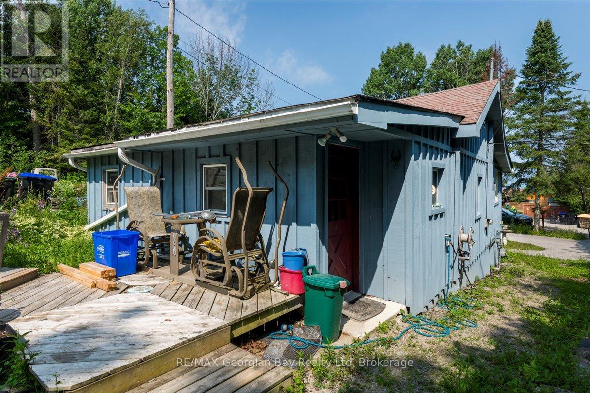 Photo 25 of 21 Grandview Road, Tay ON
