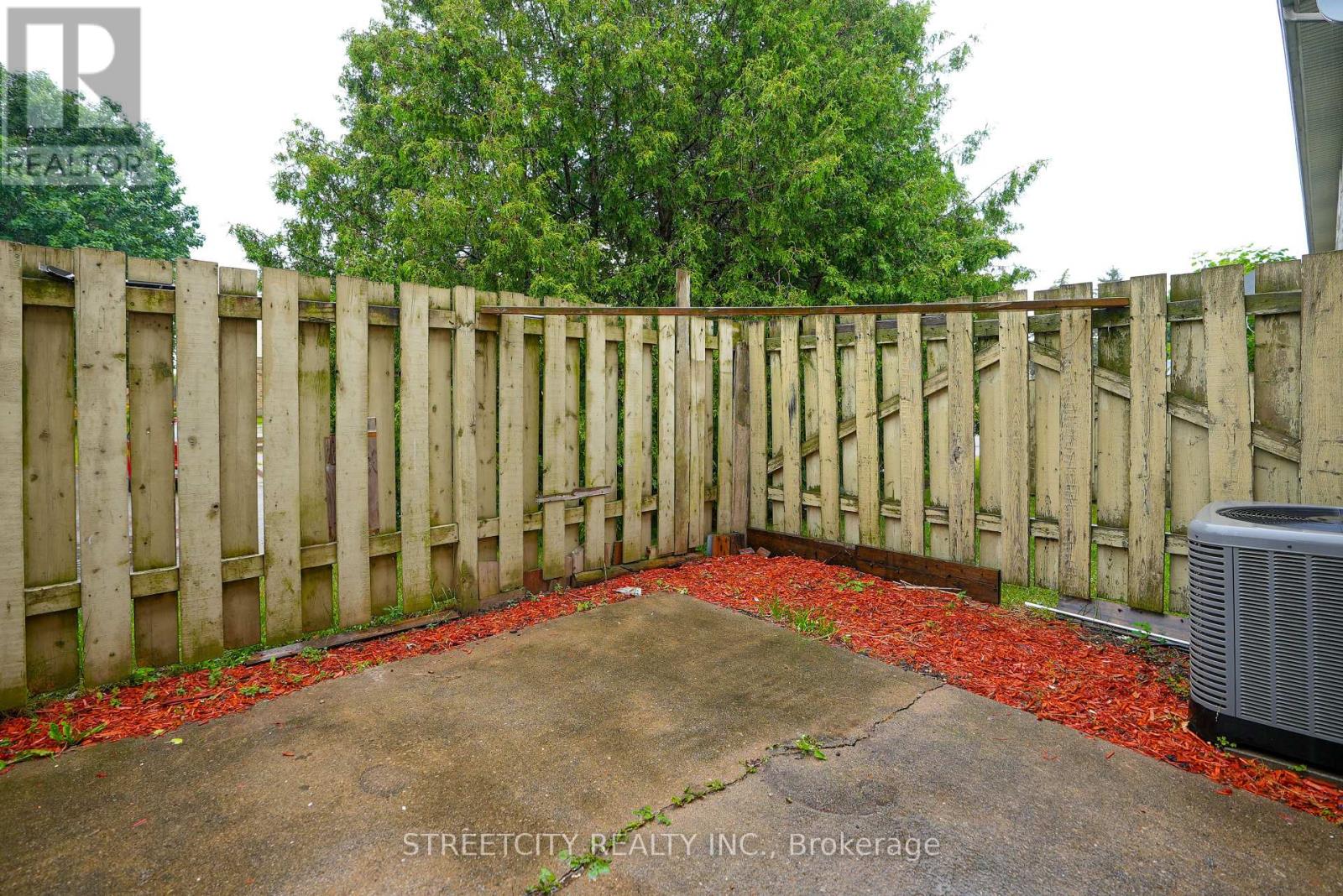 Photo 12 of 25 45 Gatewood Place, London East ON