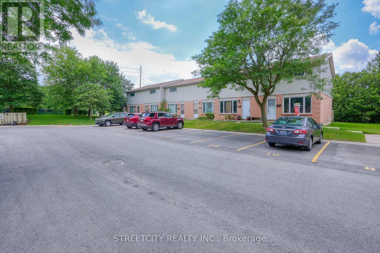 Photo 10 of 25 45 Gatewood Place, London East ON