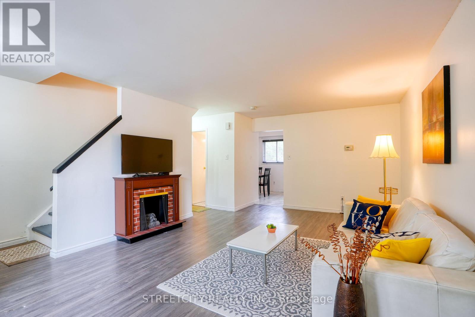 Photo 7 of 25 45 Gatewood Place, London East ON