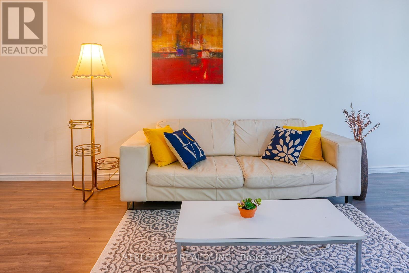Photo 4 of 25 45 Gatewood Place, London East ON
