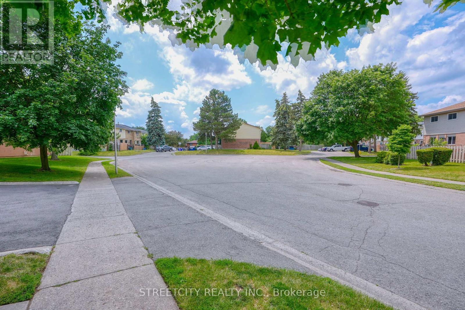 Photo 19 of 25 45 Gatewood Place, London East ON