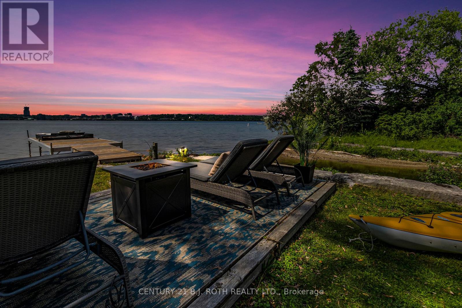 Photo 13 of 58 White Oaks Road, Barrie ON