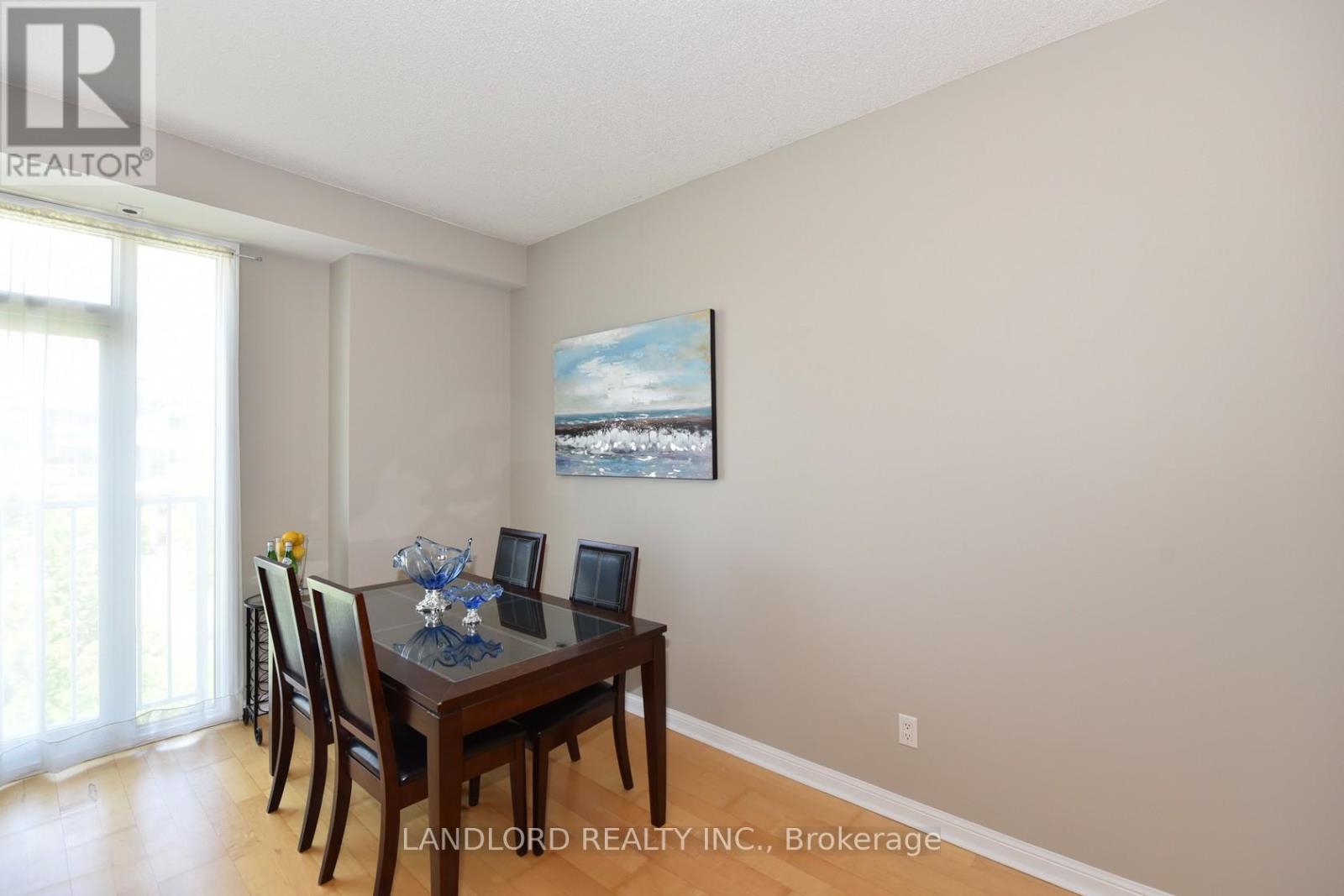 Photo 12 of 657 38 Stadium Road, Toronto ON