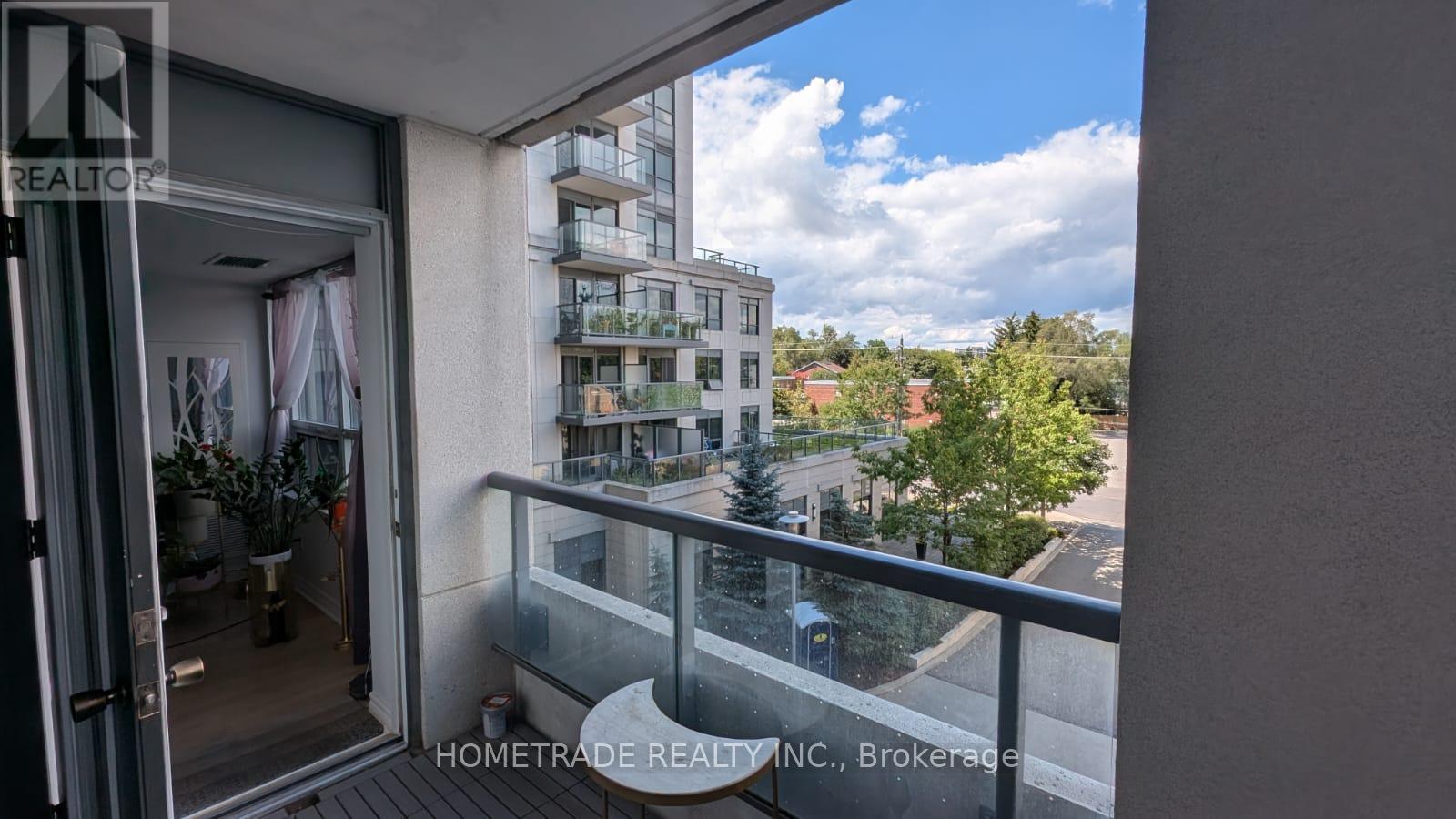 Photo 2 of 310 35 Saranac Boulevard, Toronto ON