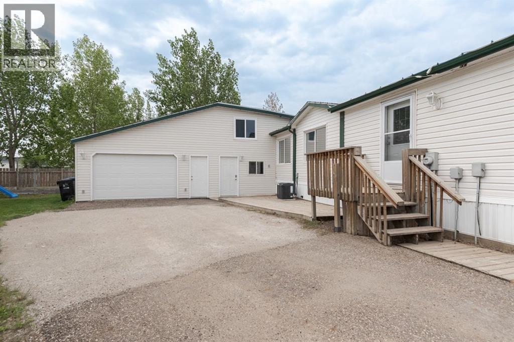 Photo 2 of 125 Cree Place, Fort Mcmurray AB