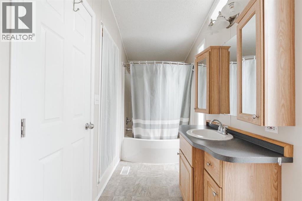 Photo 21 of 125 Cree Place, Fort Mcmurray AB