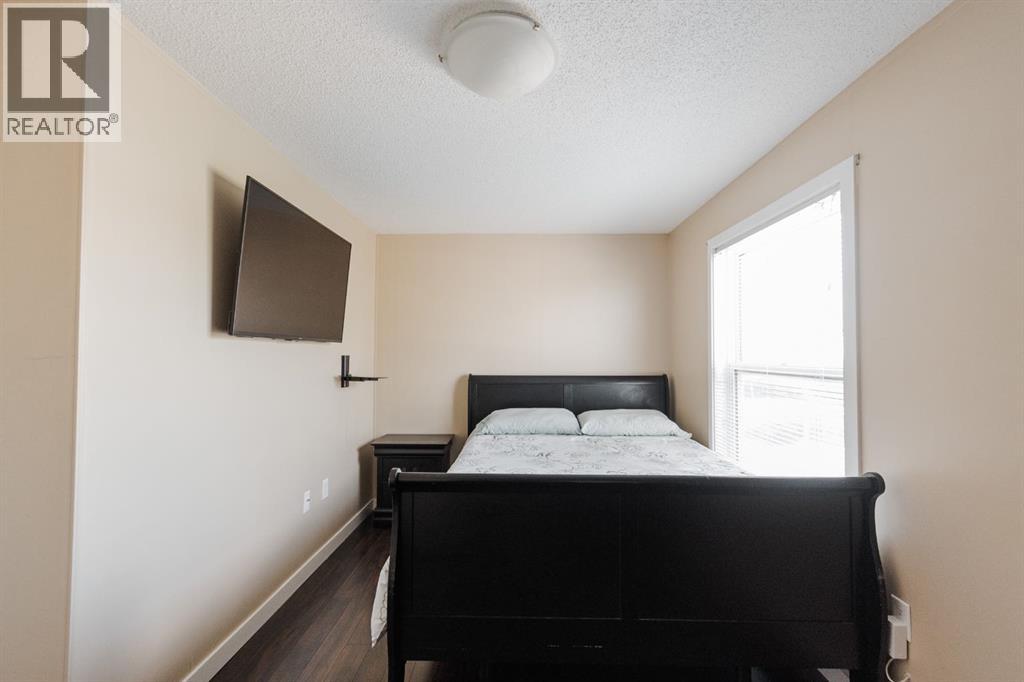 Photo 5 of 113 Mustang Road, Fort Mcmurray AB