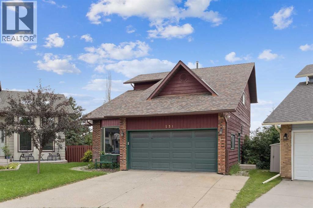 Photo 3 of 131 Macewan Glen Place Nw, Calgary AB
