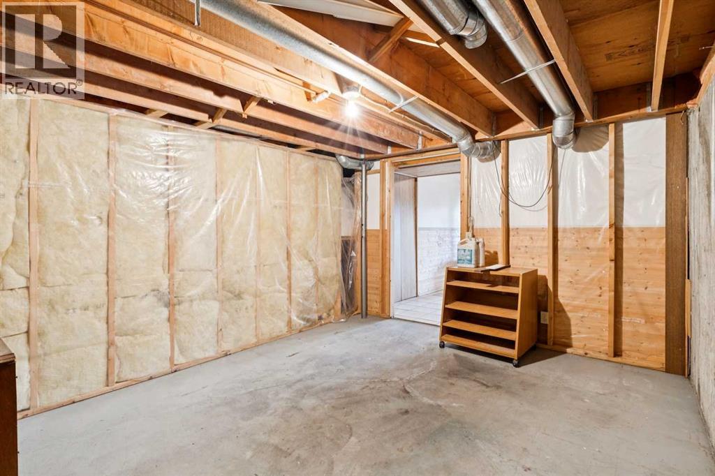 Photo 31 of 131 Macewan Glen Place Nw, Calgary AB