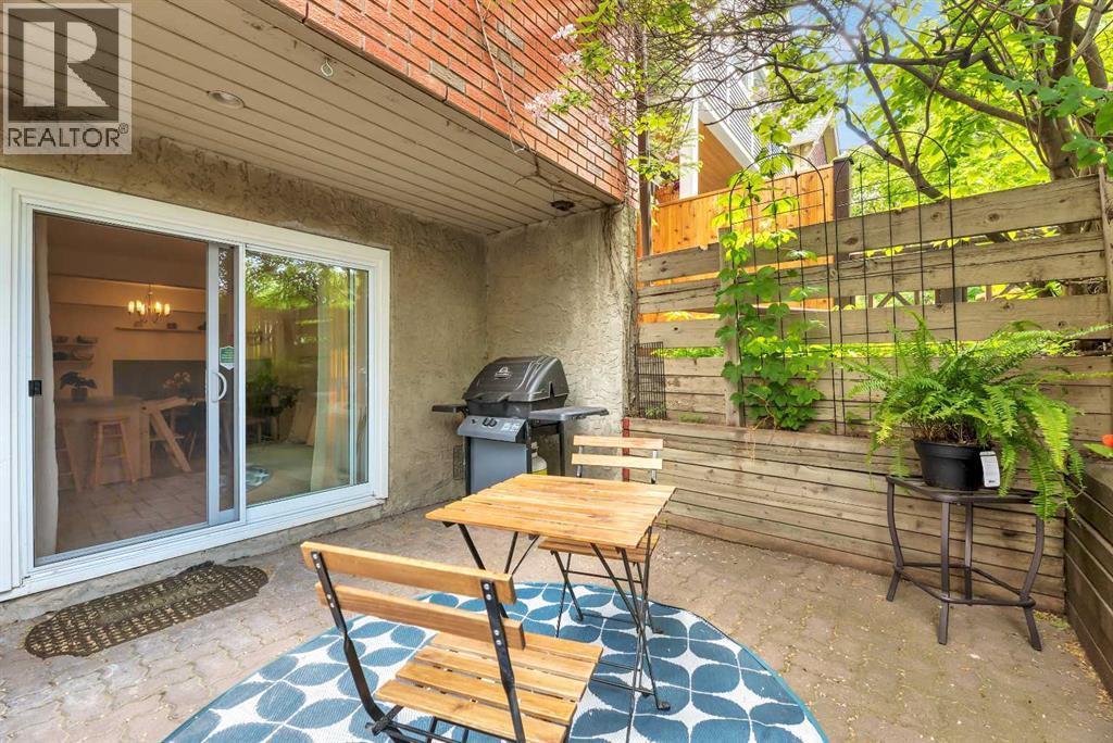 Single Family House for Sale in    Avenue NE Crescent Heights Calgary 