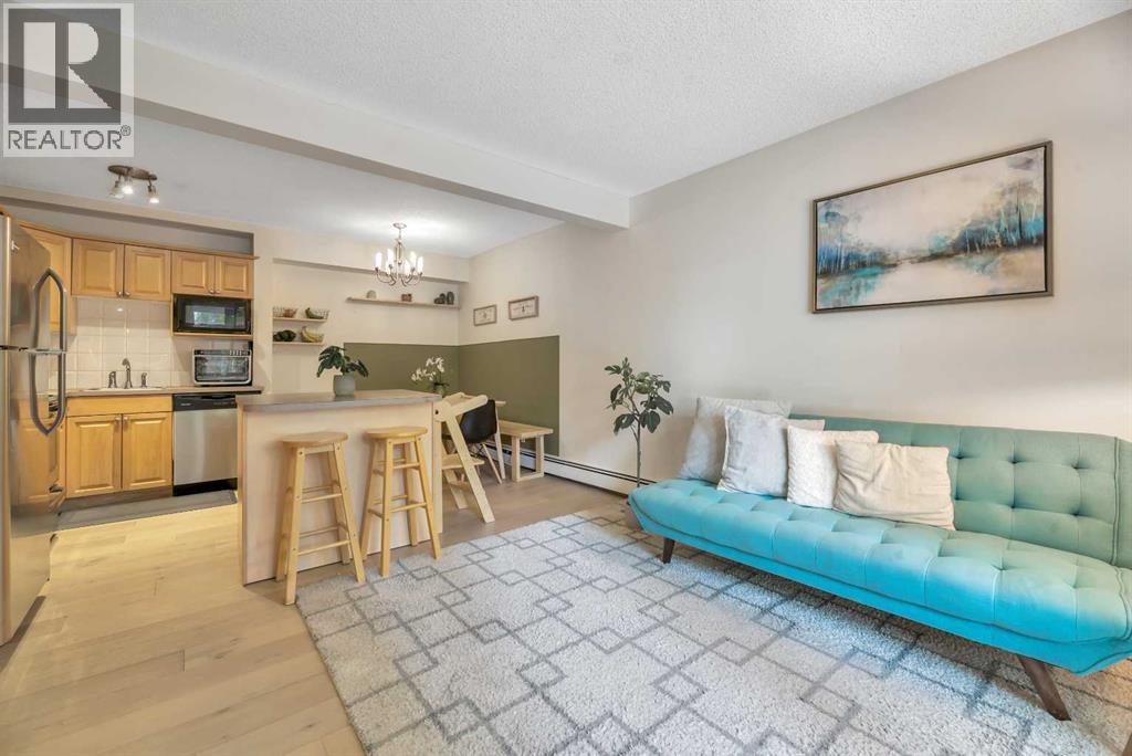 Single Family House for Sale in    Avenue NE Crescent Heights Calgary 