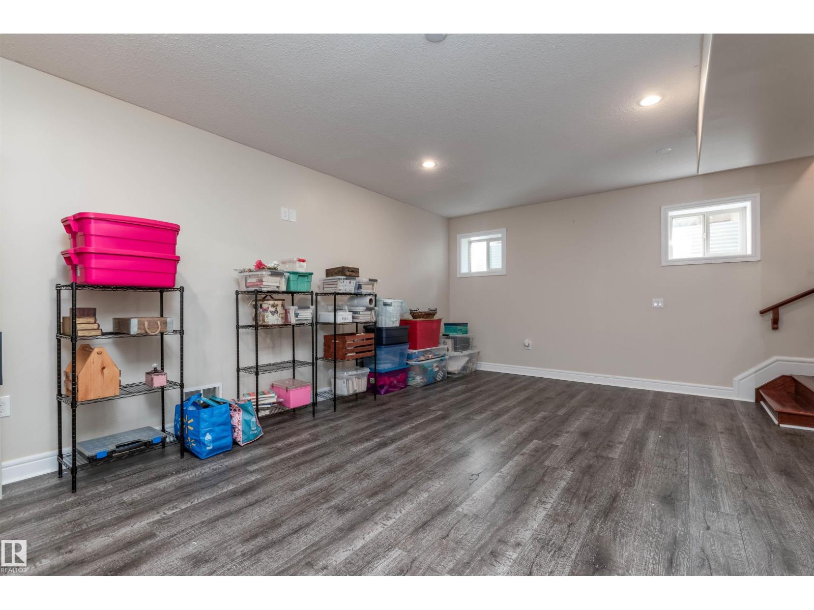 Photo 9 of 5420 Sunview Ba, Sherwood Park AB