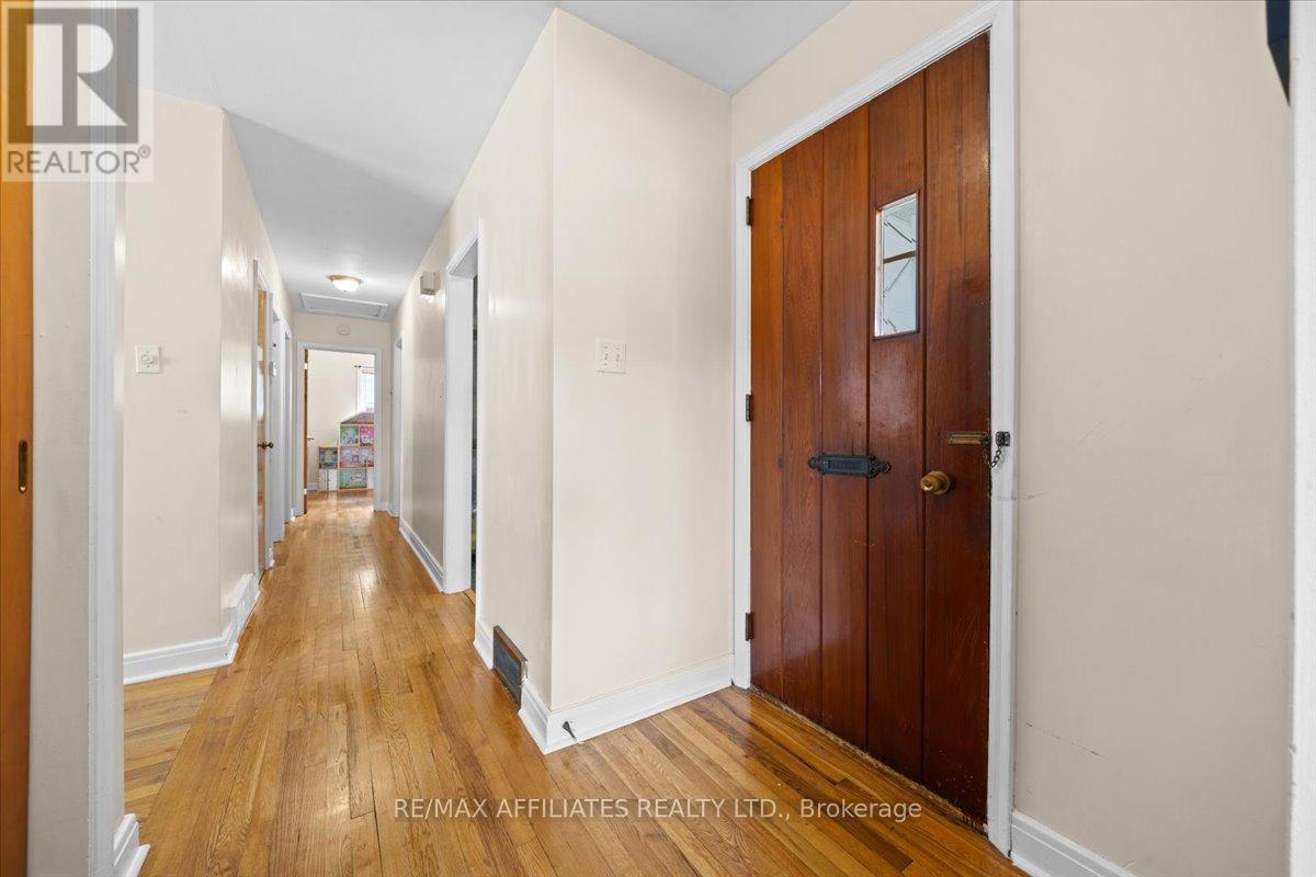 Photo 24 of 1490 Laperriere Avenue, Ottawa ON