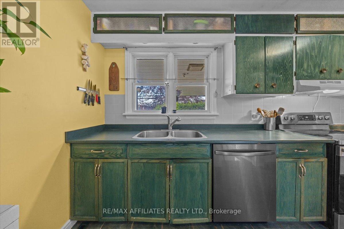 Photo 29 of 1490 Laperriere Avenue, Ottawa ON