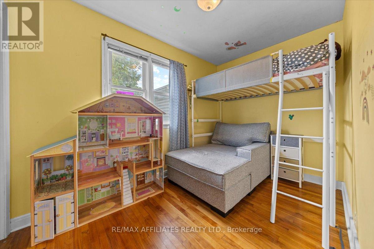 Photo 32 of 1490 Laperriere Avenue, Ottawa ON