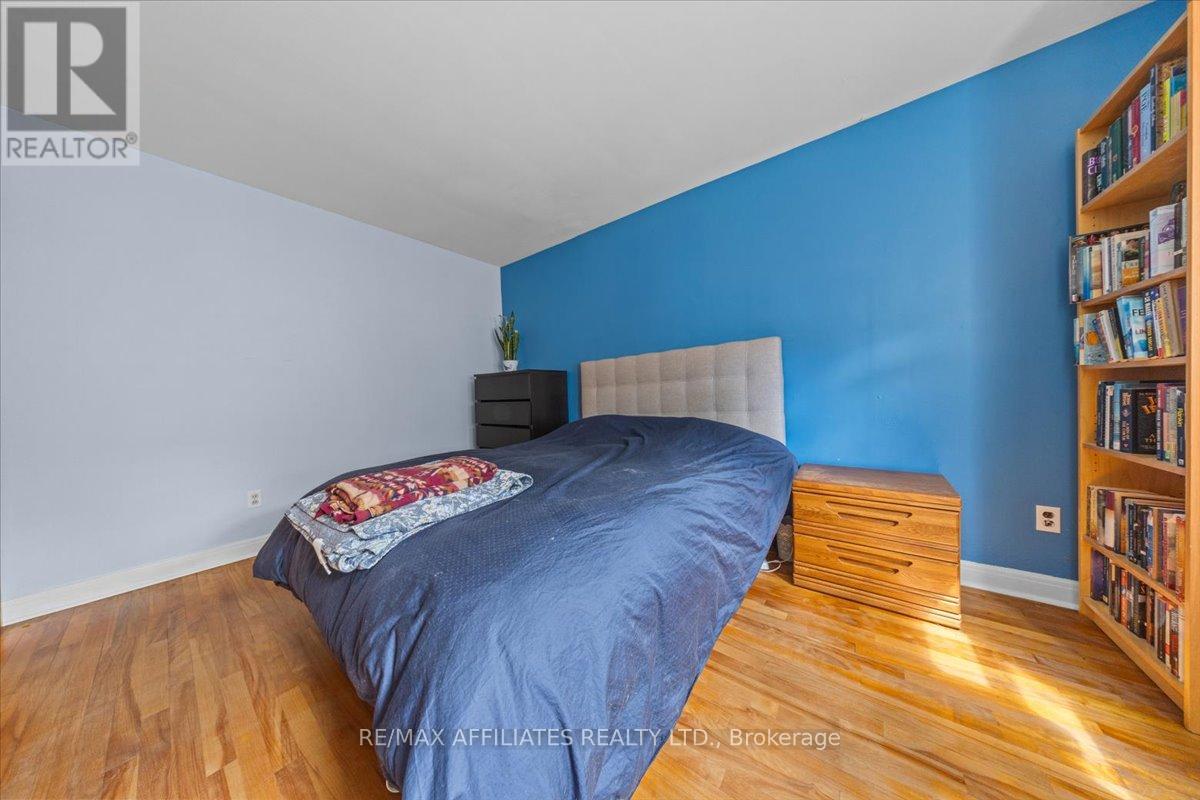 Photo 33 of 1490 Laperriere Avenue, Ottawa ON