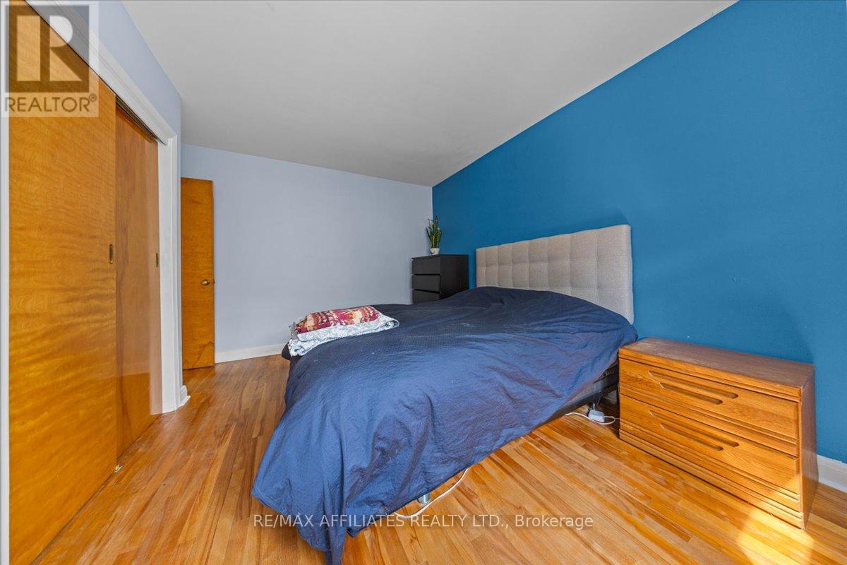 Photo 8 of 1490 Laperriere Avenue, Ottawa ON