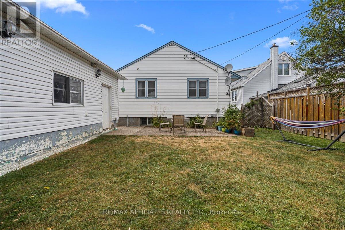 Photo 35 of 1490 Laperriere Avenue, Ottawa ON