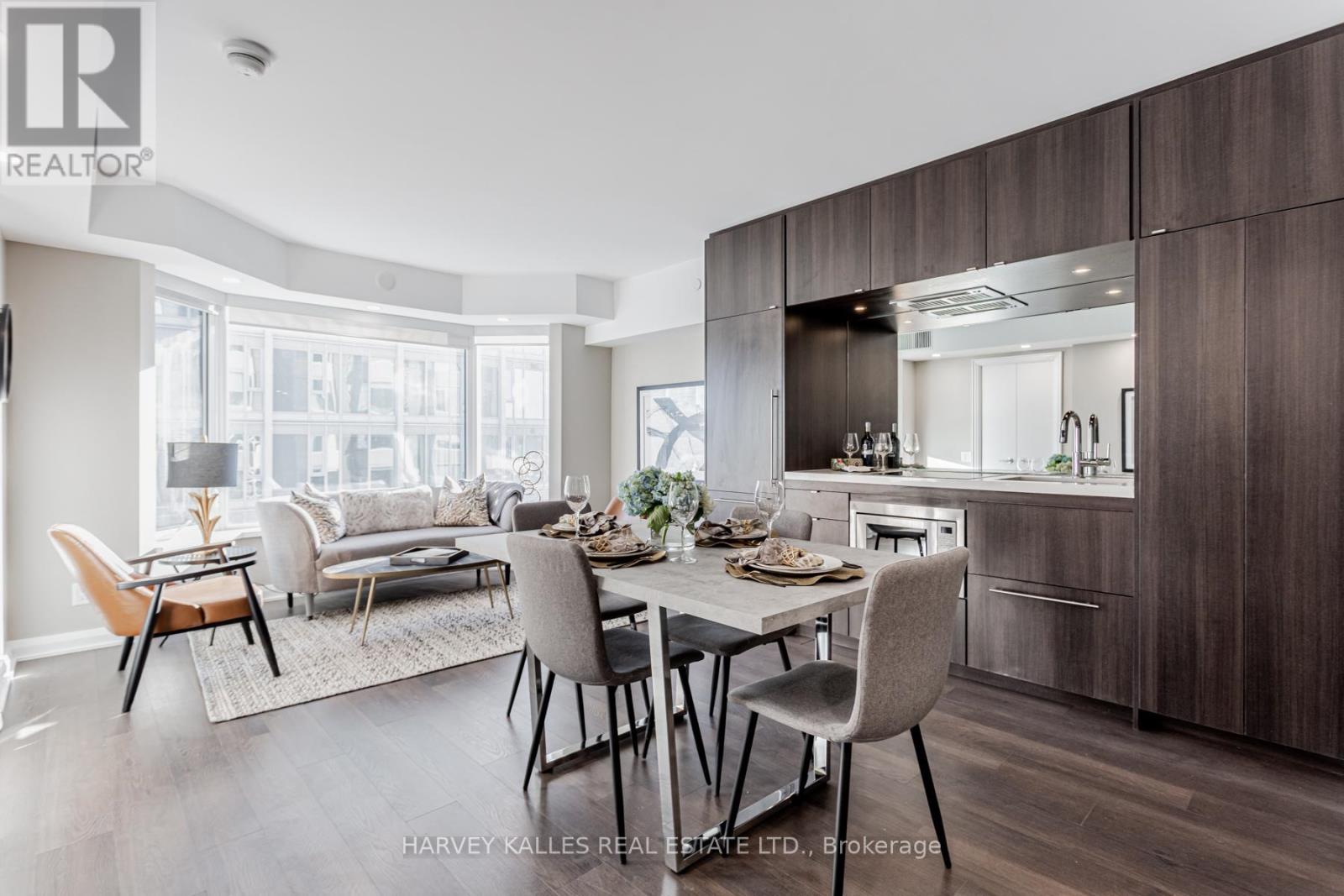 Photo 30 of 2308 155 Yorkville Avenue, Toronto ON