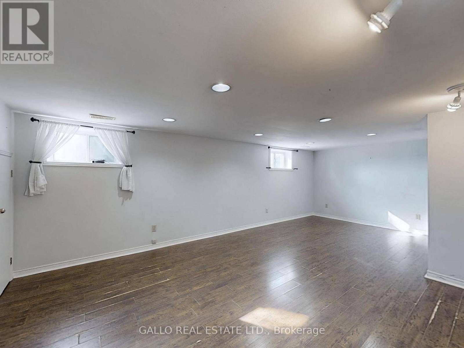 Photo 13 of 170 East Street E, Uxbridge ON