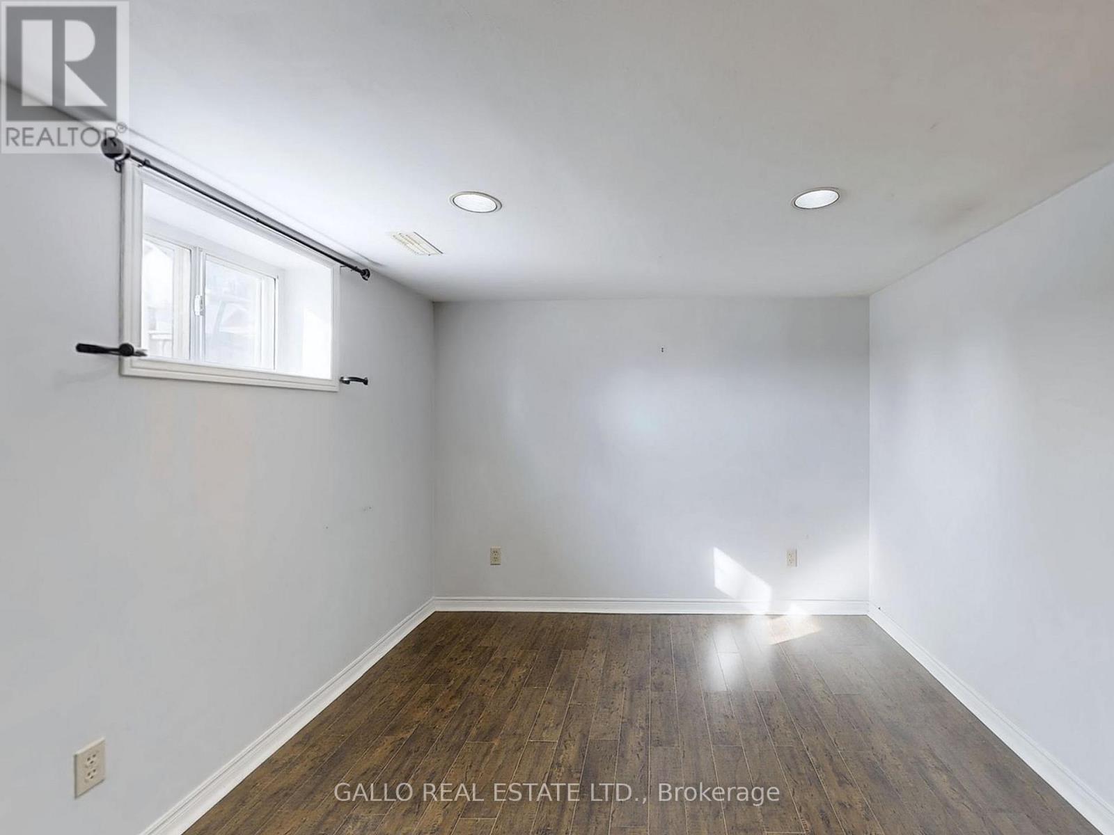 Photo 16 of 170 East Street E, Uxbridge ON
