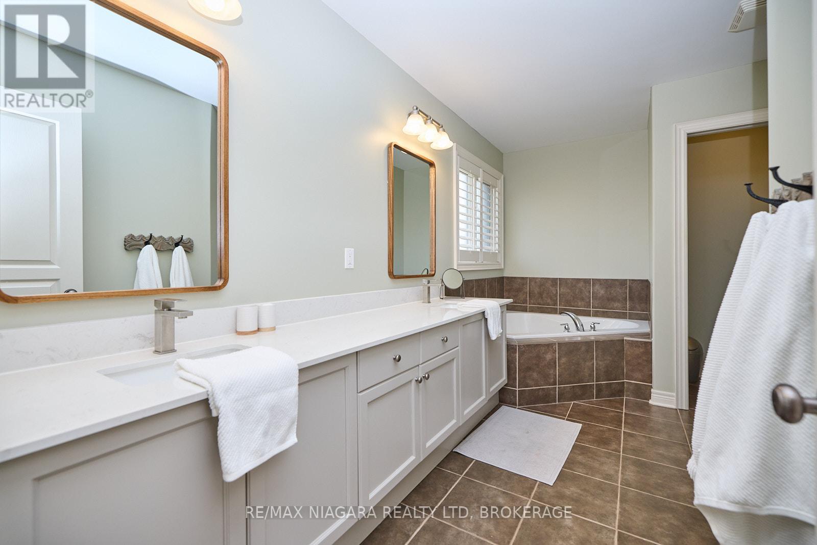 Photo 23 of 507 Carrie Avenue, Fort Erie ON