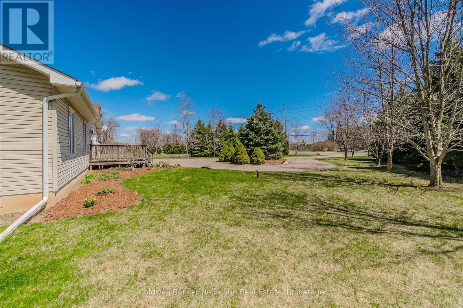 Photo 27 of 2540 Hespeler Road, Cambridge ON
