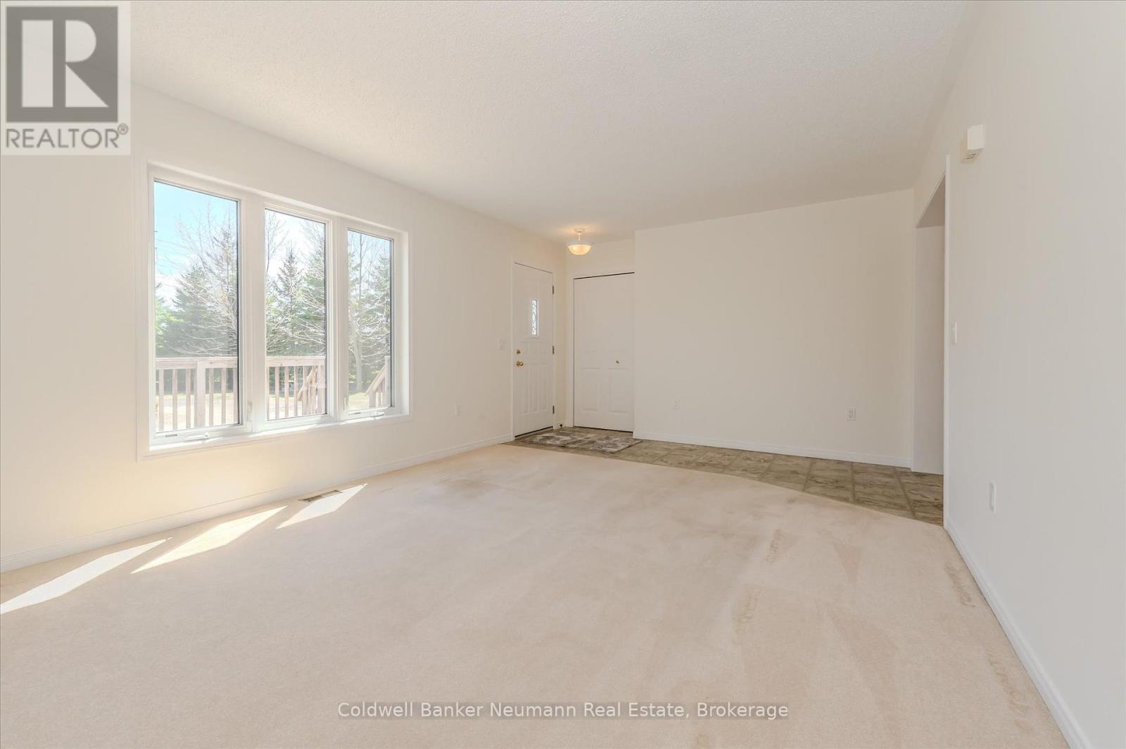 Photo 34 of 2540 Hespeler Road, Cambridge ON