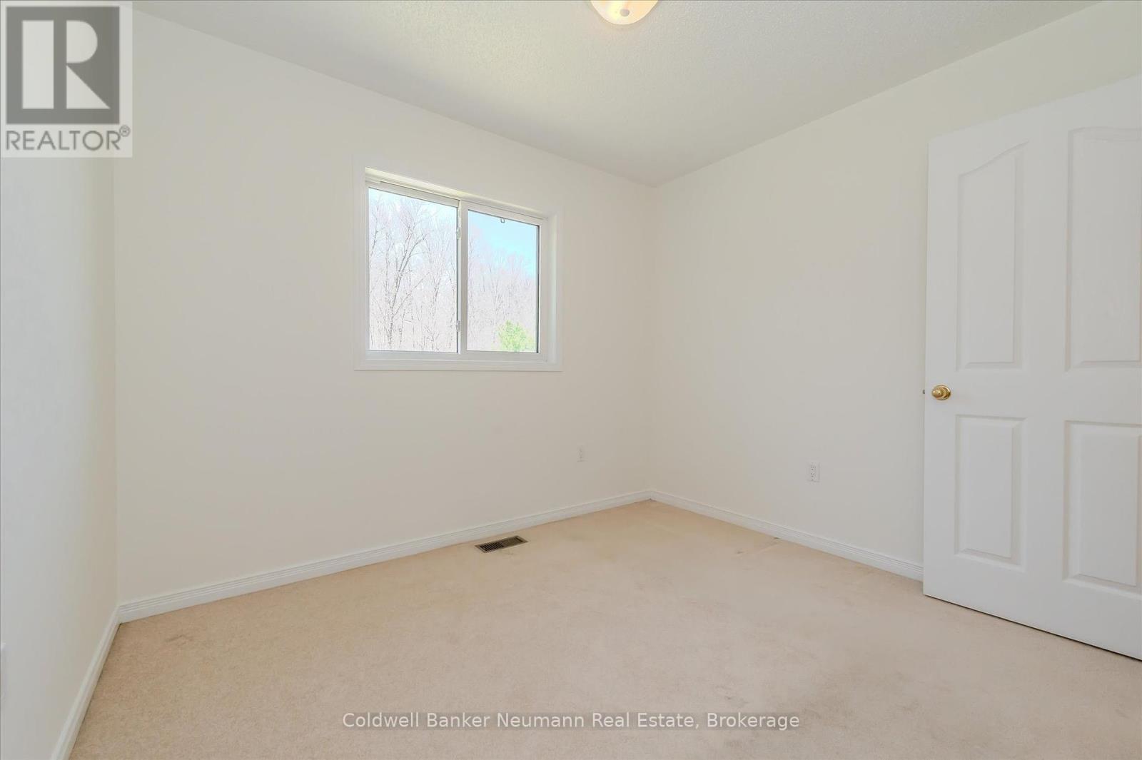 Photo 43 of 2540 Hespeler Road, Cambridge ON
